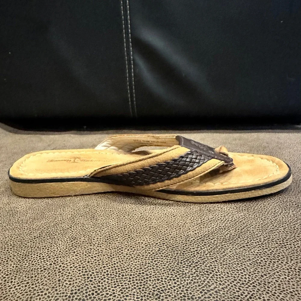 Tommy Bahama Anchored Leather Sandals Men's Size 9 Flip Flops Tan & Brown